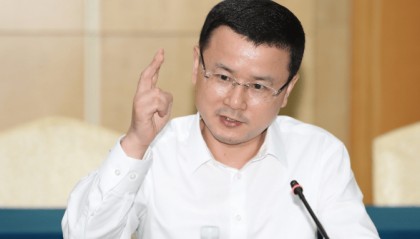 大陆彻底失望！“叛徒”近在眼前，上百亿美元送给美国，释放重磅信号