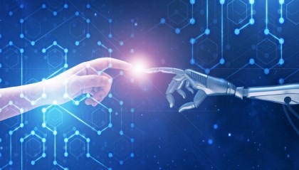 DeepSeek流量下滑，这半年梁文锋都干了啥？