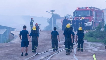 临澧发生爆炸烟花厂专职安全员讲述细节：监控发现闪光听到爆炸声，赶紧去疏散人员