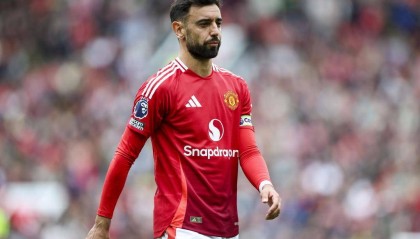 曼联0-1输球，B费却笑了？新帅阿莫林收获意外惊喜，红魔未来看他们！