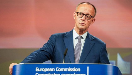 德国二战后首次大规模海外驻军，传递什么信号