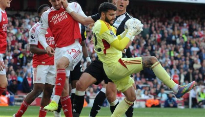 英超-拉亚屡次扑救赖斯世界波 阿森纳1-0纽卡锁欧冠资格