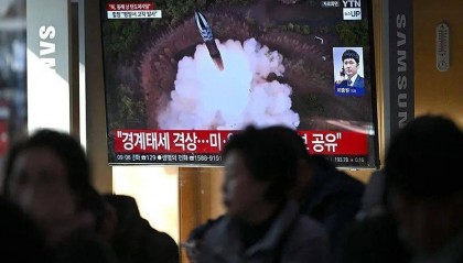 金正恩下令，朝鲜试射了“火星炮-19”