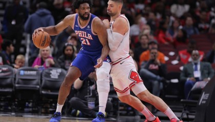 恩比德31+12拉文空砍30分 马克西三双76人险胜公牛