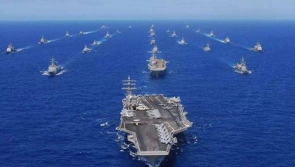台海一战，美军势在必得！怒砸一万亿，妄图和解放军比“速度”