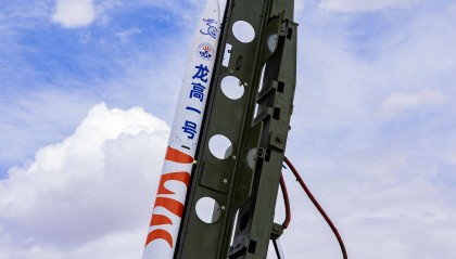 “龙高一号”成功发射！又见深圳少年手搓火箭上天