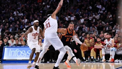 布伦森21+7加兰34分 阿伦两双骑士胜尼克斯取4连胜