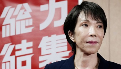 高市早苗首相梦堵在炮膛里，石破茂或被迫留任