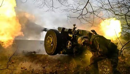 突发！泽连斯基开出停火条件不到24小时，乌军库尔斯克再次集结