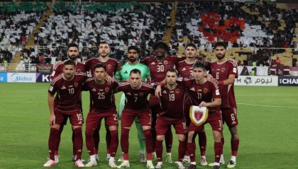 国安20岁门将努尔艾力本场数据：7次扑救+1高球拦截，评分7.7