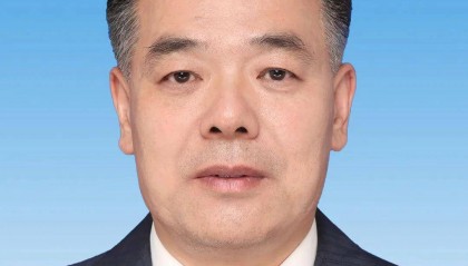 中央批准，省委领导班子密集调整