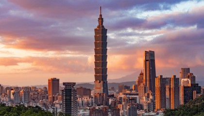 70架军机巡台，赖清德怒了，叫嚣让美国出手，大陆划下红线