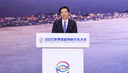 舆论方向转变后，雷军发声了