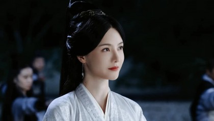 张芷溪再发文喊话银河酷娱：何必对条款视而不见，那就法院见！