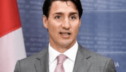 加拿大政府，现在也悬了