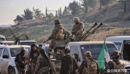 起义军首战告捷，沙拉政权气数将尽？伊朗沉默，美以俄土出手了