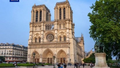 法国文化部长再次提议巴黎圣母院重新开放后收取门票费