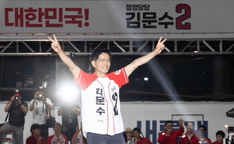 韩国总统大选开始正式投票 新总统最快明早上任！5名候选人谁的胜算大
