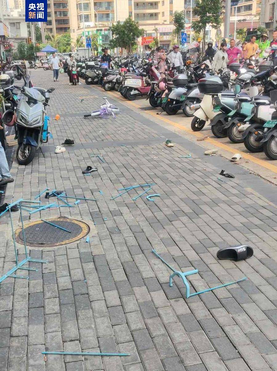 高空抛下自行车等物品，海口一男子被刑事拘留
