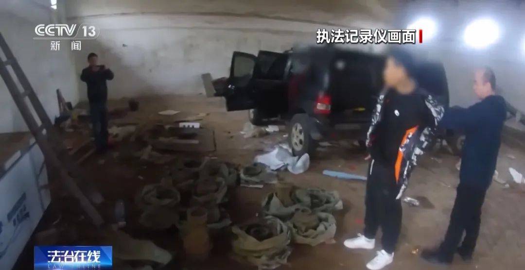 湖北警方破获特大盗墓案:嫌犯看小说学盗墓,挖走20件青铜器国宝,警方扮成“实力买家”接近,大量细节曝光