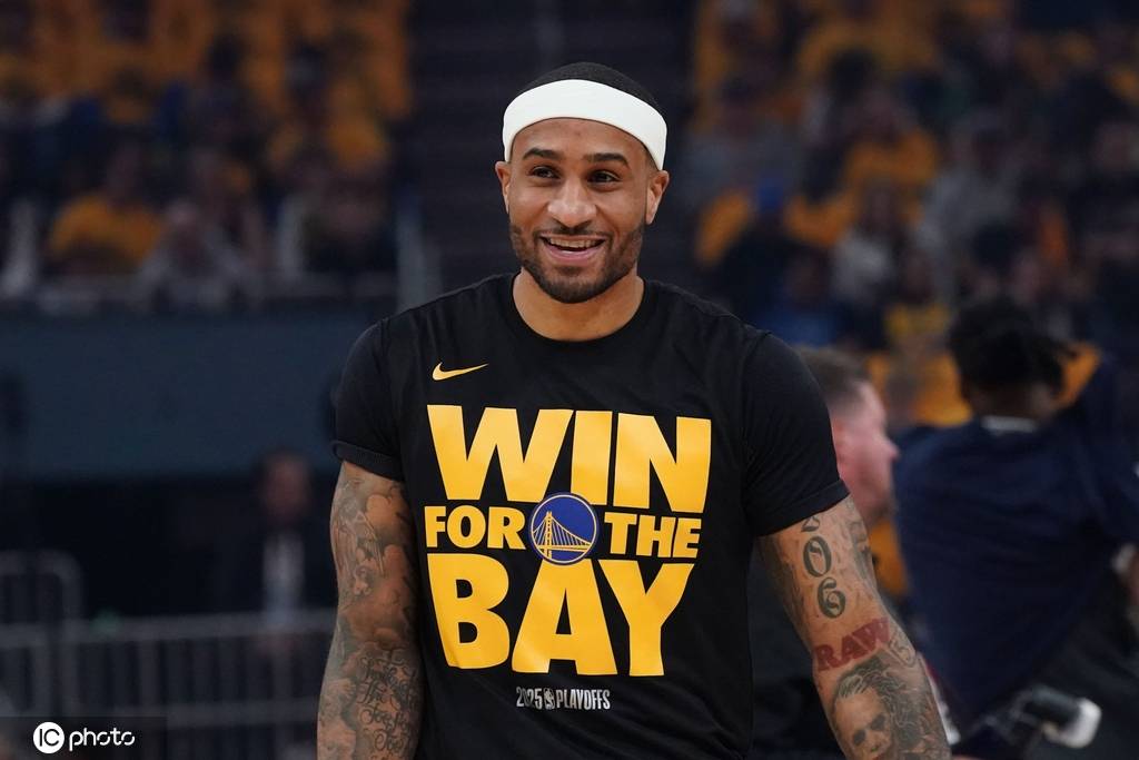 带刀侍卫!小佩顿承诺与勇士签约 新赛季回归