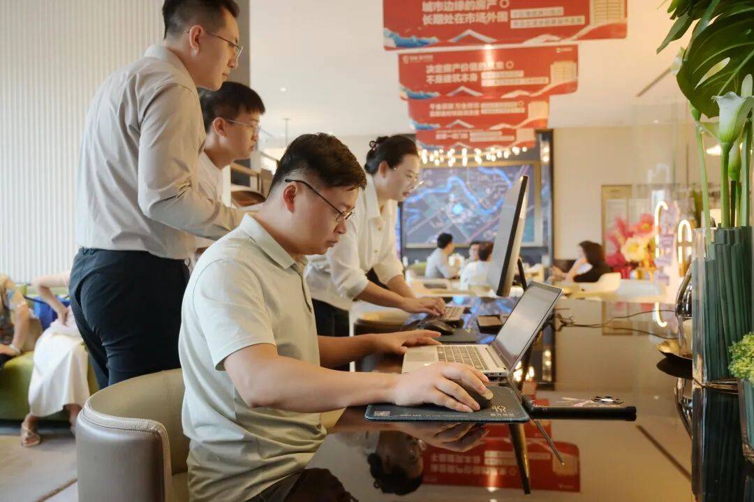 赣州蓉江新区首张房票成功购房!