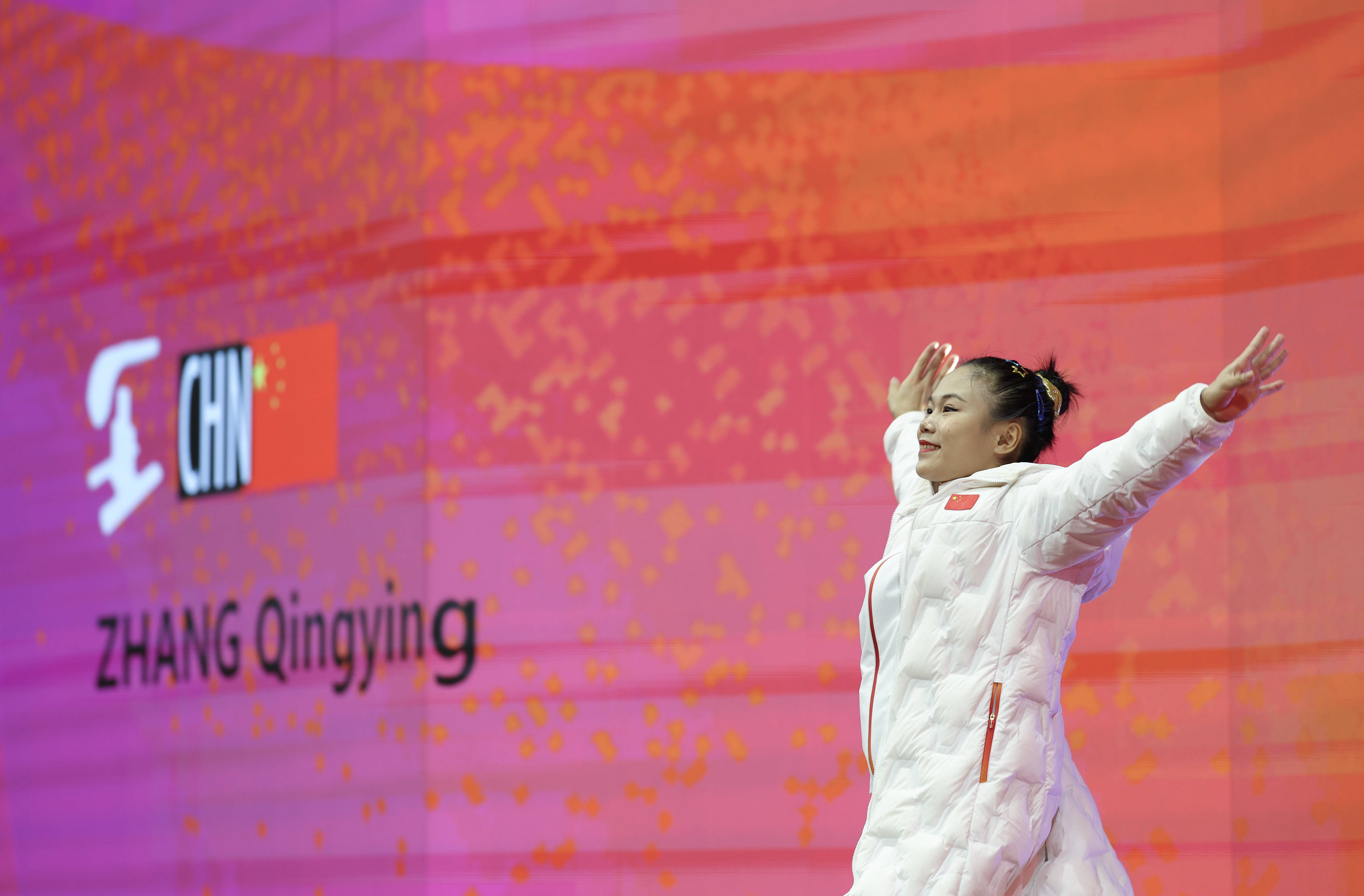 (体育)体操——世锦赛:张清颖获女子个人全能季军